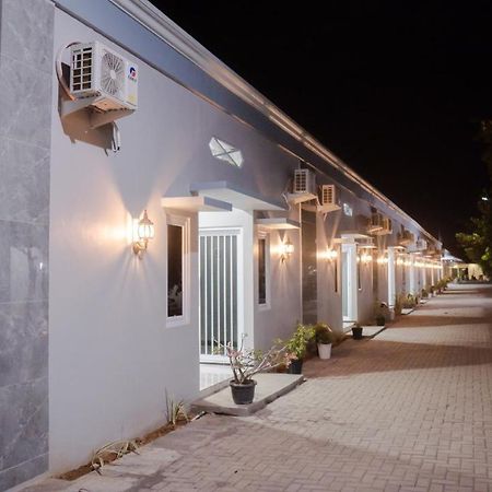 Sitiinggil Guest House Syariah Tegal  Luaran gambar