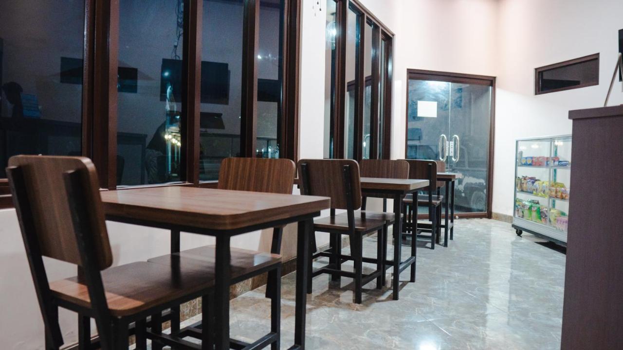 Sitiinggil Guest House Syariah Tegal  Luaran gambar