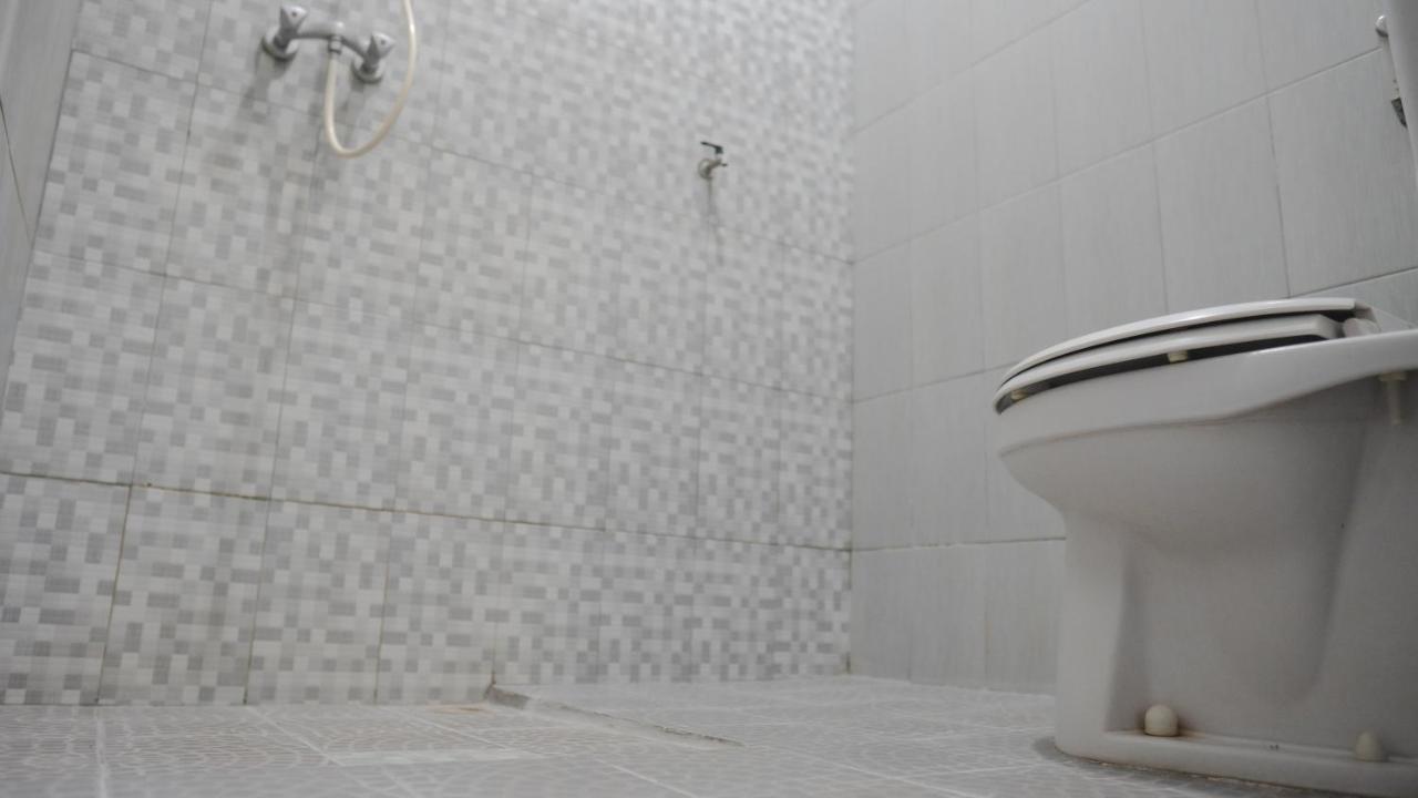 Sitiinggil Guest House Syariah Tegal  Luaran gambar